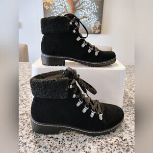 G. H. Bass Aubrey Ankle Boots Women’s Size 7.5M Black Suede Lace Up  EUC